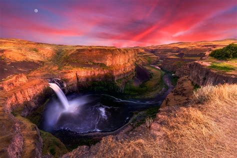 Your Guide To Palouse Falls State Park This Spring Cameo Heights