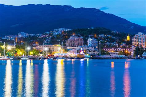 Panorama Di Sera Di Jalta Crimea Ucraina Fotografia Stock Immagine