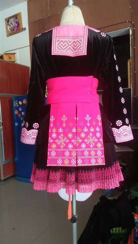 fashion-hmong-รอรับเลยจร้า-facebook