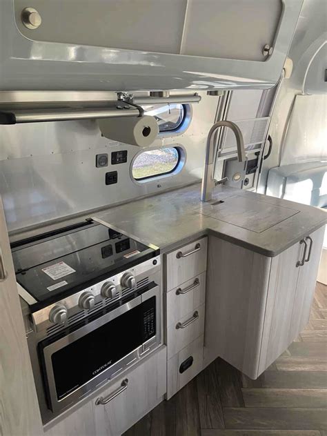 2021 Airstream 25ft International Signature For Sale In Newberg