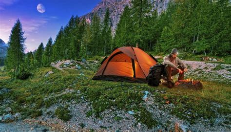 Wild Campen In Der Schweiz Abenteuerlicher Urlaub In Der Natur