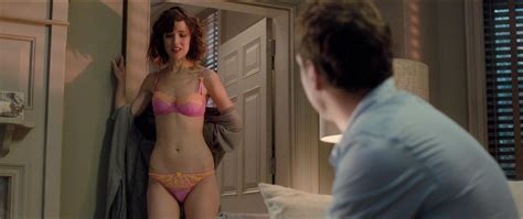 Rose Byrne Nuda ~30 Anni In I Give It A Year