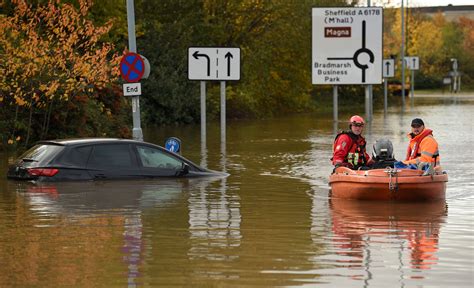 Uk Flooding Live Updates On Conditions In Sheffield Doncaster And