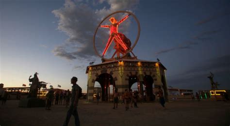 Qué Es Burning Man El Festival Más Escandaloso En Estados Unidos Infobae