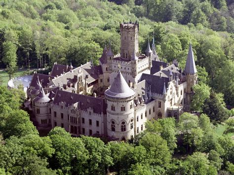 Schloss Marienburg Luftaufnahme Schloss Marienburg Impressionen
