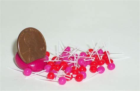 Miniature Dollhouse 10 Round Ball Valentine Suckers Lollipops Candy