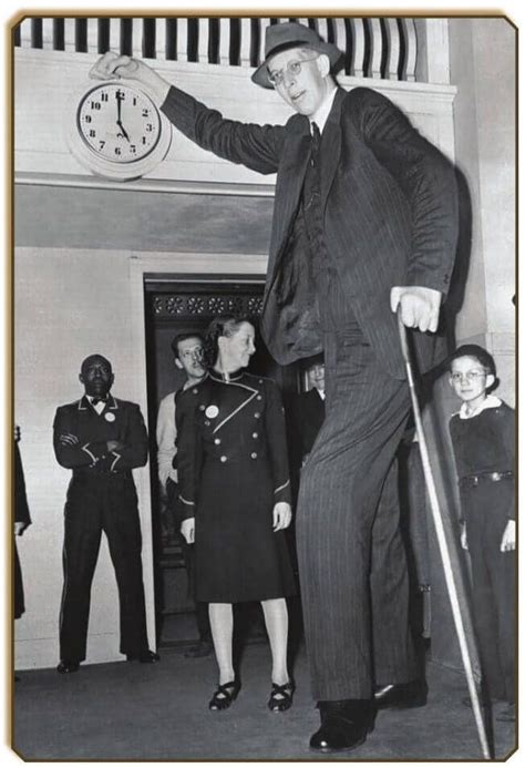 Robert Pershing Wadlow World’s Tallest Man Ever With Images History Human Oddities
