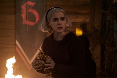 Riverdale Finally Answers The Biggest Question About Sabrina Spellman And Chilling Adventures