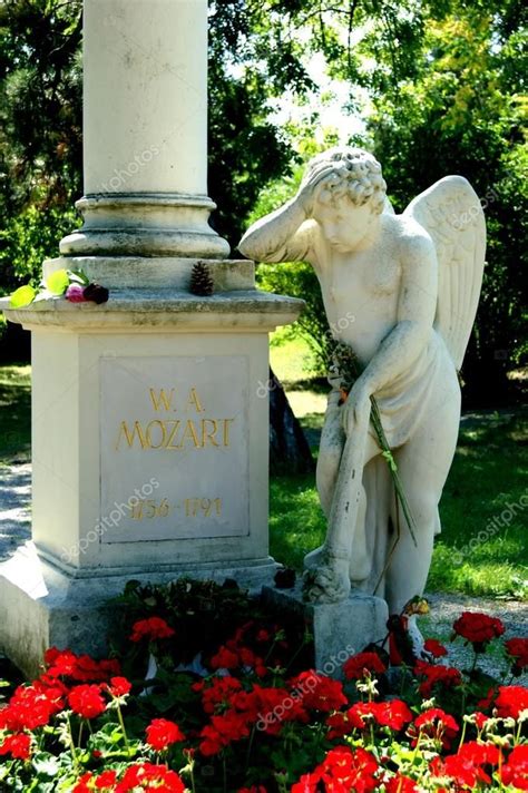 Grave Of Wolfgang Amadeus Mozart Stock Photo Spon