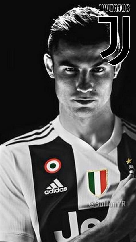 We hope you enjoy our growing collection of hd images to use as a background or home screen for your smartphone or computer. Può essere stampato Ronaldo Sfondi Iphone - SfondoSfondi