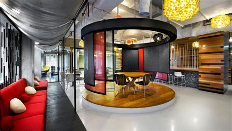A Look At Breakout Space Design In Open Office Layouts Robin