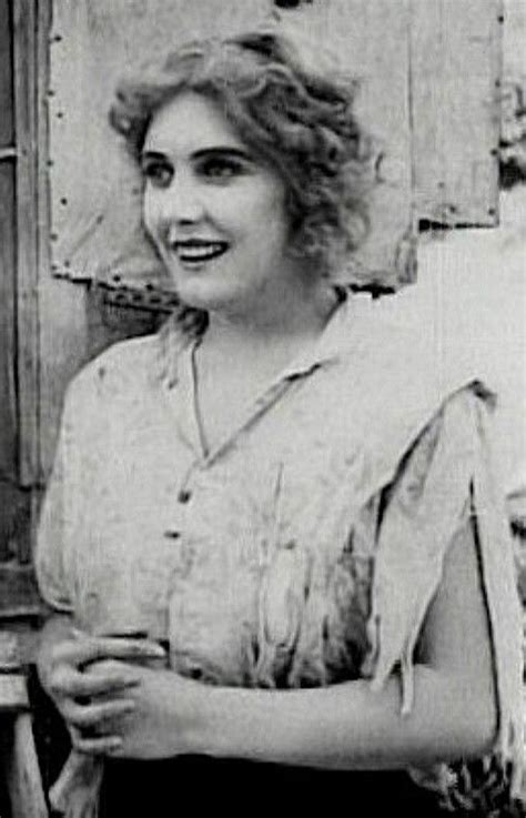 edna purviance october 21 1895 january 13 1958 was an american actress during the silent