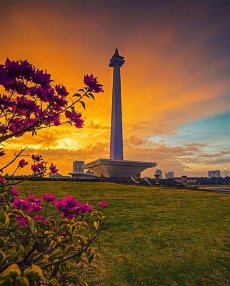 Monas Jakarta Pemandangan Kota Gambar Alam Menara Eiffel