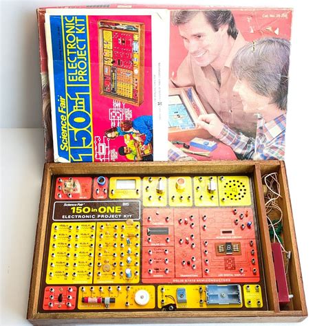 Science Fair 150 In 1 Electronic Project Kit Radio Shack Tandy Vtg 1976