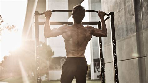 3 Back Exercises To Build Muscle By Training 10 Minutes A Day At Home