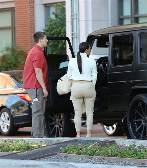 Kim Kardashian Jeep 4 By Kimkgallery On Deviantart