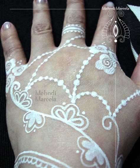 Henna ecuador aradhya henna tattoo. 💙 Tatuajes con henna blanca en medellín, son a prueba de ...