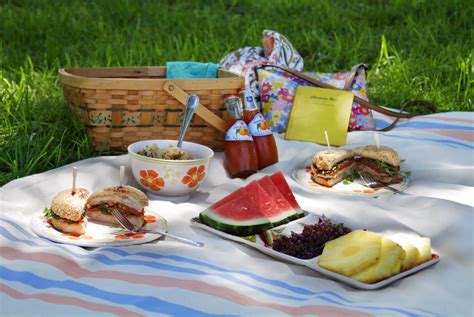 The Most Popular Picnic Foods For Your Outdoor Excursion Caffe Baci
