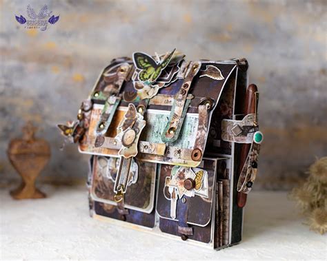 Phoebe Tonosaki Mixed Media Artist And Instructor Steampunk Handbag