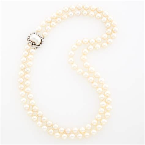 Double Strand Cultured Pearl Necklace With White Gold Baroque Cultured