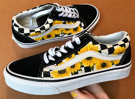 Hand Painted Sunflower Old Skoolssss Vans Shoes Fashion Vans Slip On