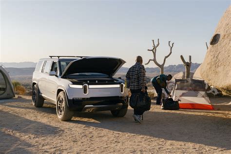 2021 Rivian R1s What We Know So Far Kelley Blue Book