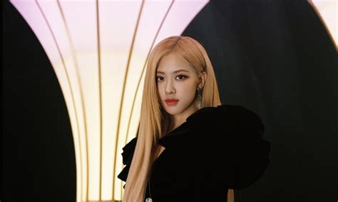 Blackpink Rosé To Perform Her Solo Debut Song At The Groups The Show Online Concert Kpopstarz