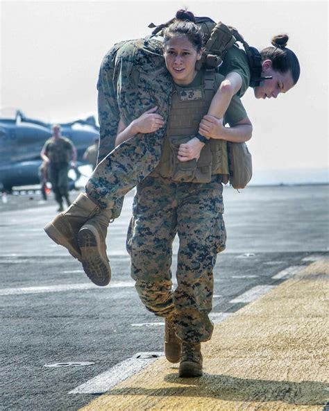 🇺🇸usmc Female Marines🇺🇸 Women In Combat Military Women Female Marines