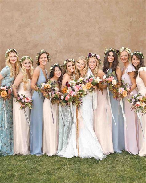 Bridal wedding party bouquet posy roses flowers hydrangea home diy use stylist. Bridesmaids Flowers: 19 Stunning Ideas For Your Bridal ...