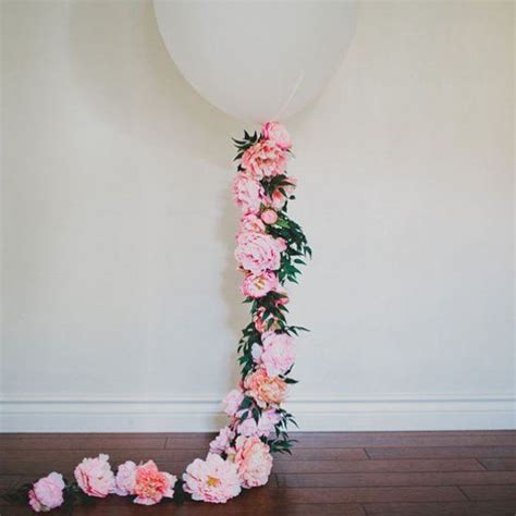 21 Sweet Balloon Decorations For A Bridal Shower - Shelterness