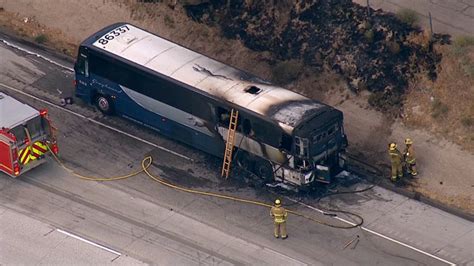 Greyhound Bus Catches Fire On I 5 South In Gorman Area Abc7 Los Angeles