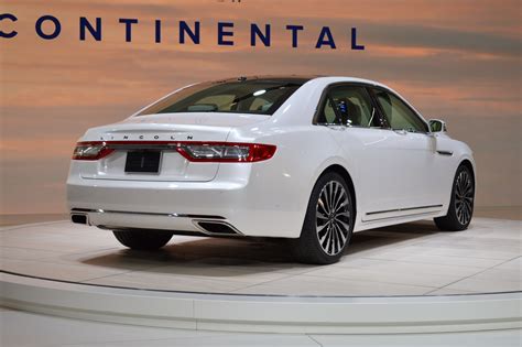 2017 Lincoln Continental Top Speed