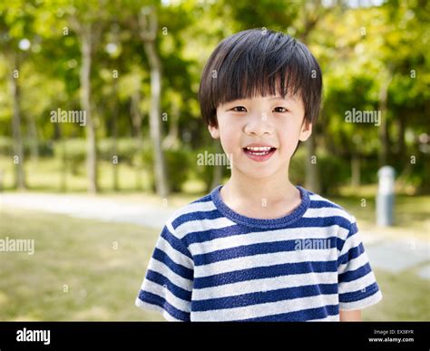 Asian Boy Portrait Outdoors Hi Res Stock Photography And Images Alamy