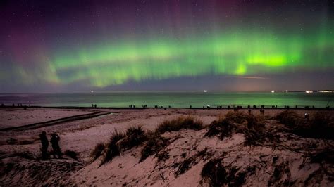 Northern Lights Visible In Northern And Central United States Tonight