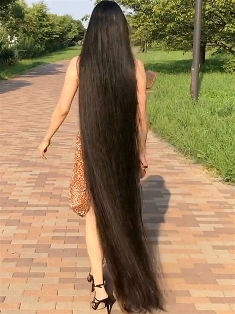 Is Long Hair In Style Right Now Best Simple Hairstyles For Every Occasion