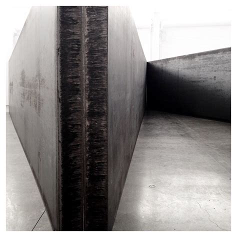 Richard Serra Sculpture At Gagosian Gallery Ny Sculpture Head