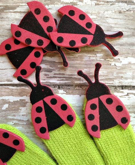 When ladybug season arrives (spring and summer), celebrate this little garden critter with a craft that your child will love. Spring Ladybug Craft for Kids (with poem!) • The Simple Parent