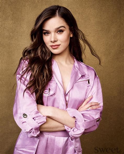 hailee steinfeld pink hot sex picture