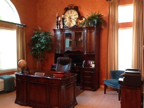 Elegant Home Office Traditional Home Office Chicago By