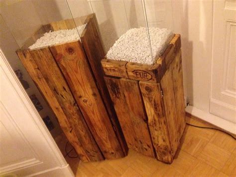 Doch eignet sich europalettenholz überhaupt für den möbelbau? palettenmöbel schrank - Google-Suche | Möbel aus paletten ...
