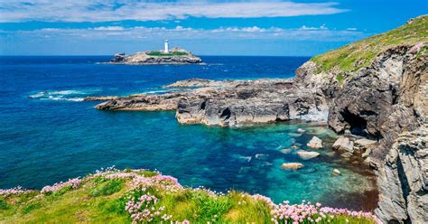 Learn more about cornwall, including its history. Get Cosy In Cornwall - Great Options To Add To Your Itinerary - TourismLeader.com Travel Blog