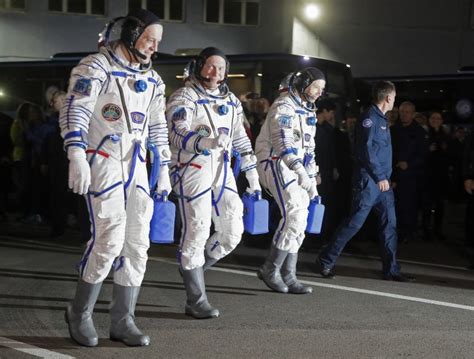 Nasa Astronauts Launch Aboard Iss Bound Soyuz Rocket