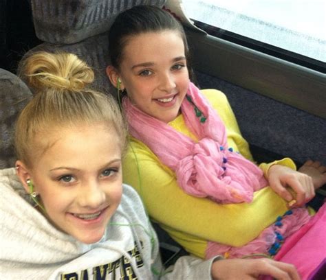 Paige And Kendall Dance Moms Paige Watch Dance Moms Dance Moms Girls Brooke And Paige