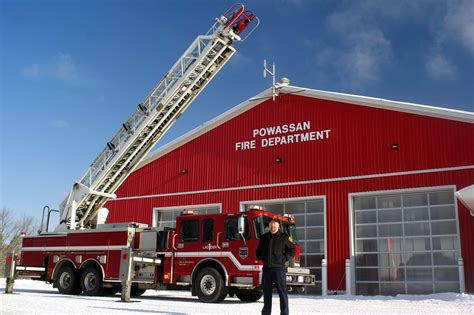105 Foot Ladder Fire Truck Donated To Powassan Fire Department The