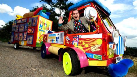 Mister Maker Comes To Town episodes (TV Series 2010 - 2011)