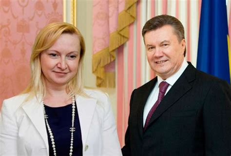 Будущую первую леди воспитывали мама (инвалид первой. Виктор Янукович развелся с женой. ФОТО