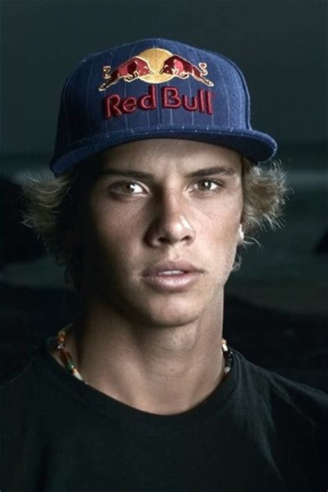 Father & husband proud to be representing surfing in the olympics. Julian Wilson, pro surfer | Ohhh hey cutiee! | Pinterest ...