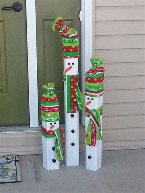 55 Cheap Diy Outdoor Christmas Decor Ideas To Complete Your Home