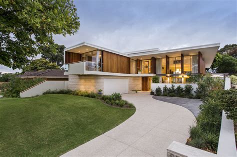 Mid Century Luxury Makes A Comeback In Australia Mansion Global