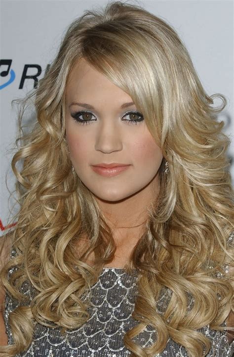 Carrie Underwood Long Hairstyles